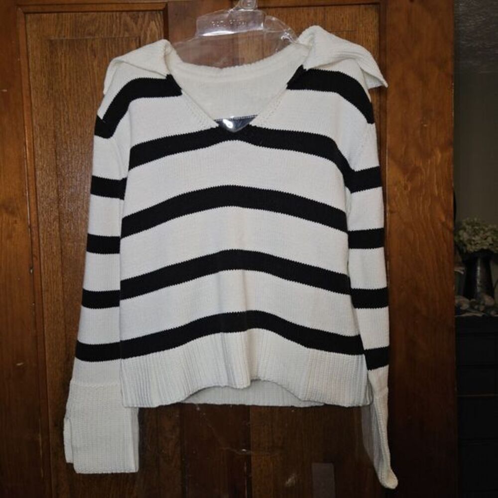 NWT Black White‎ Striped Collared Cropped Sweater Womens Small V-Neck Nautical